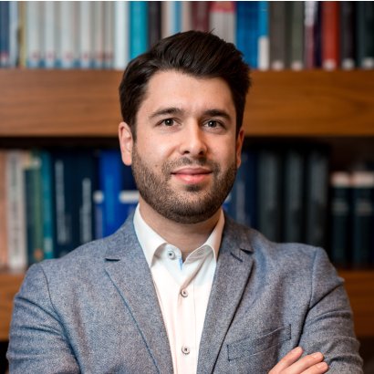 dr. Hosszú Péter